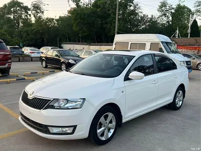 2013 Škoda Rapid 1.6L Manual Smart Selection, фото 1, лот 10349332