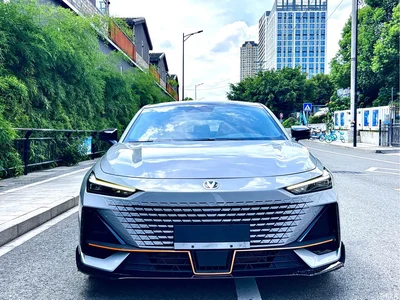 2023 Changan UNI-V 1.5T Sport Edition, фото 2, лот 10251302